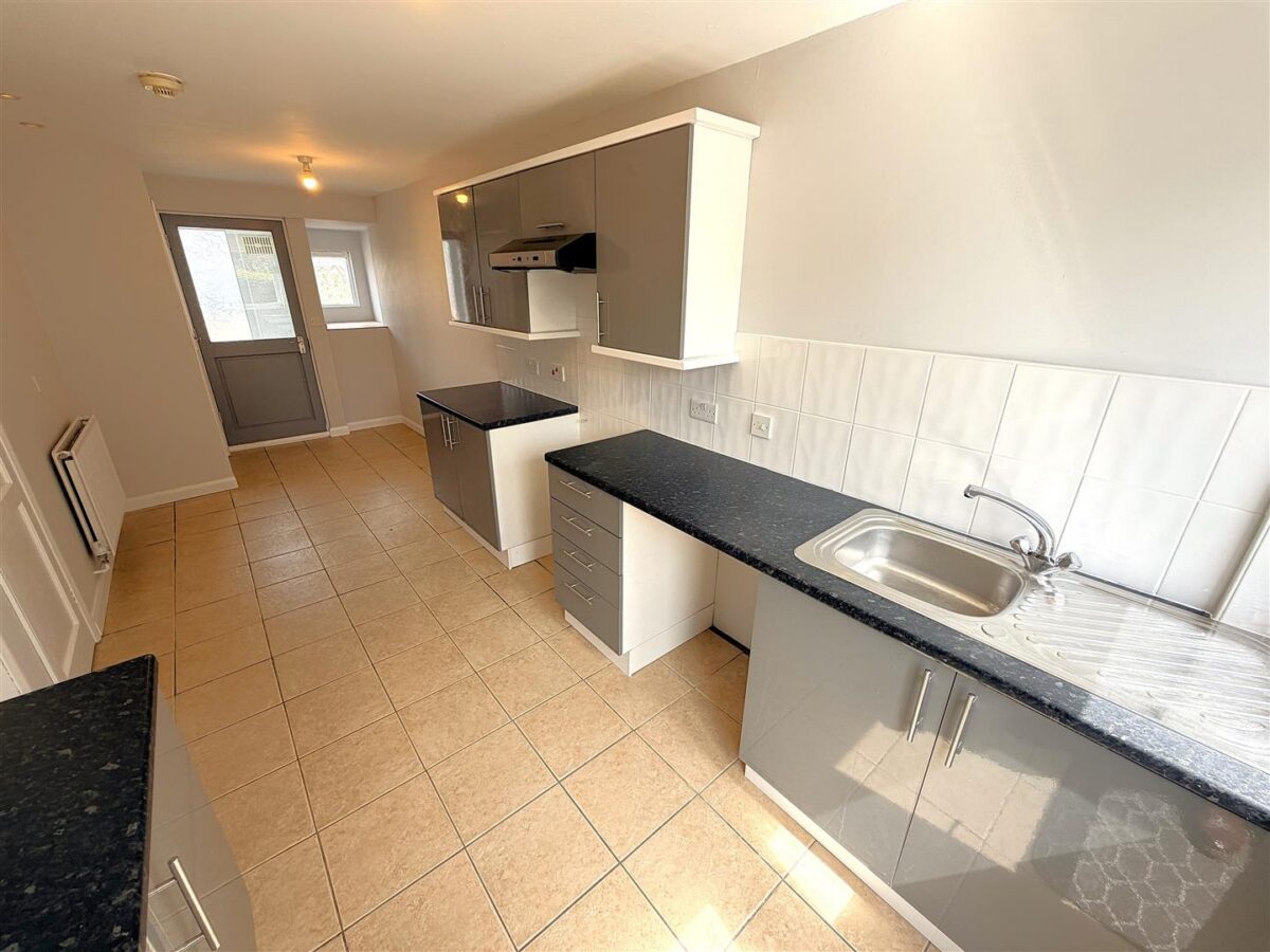 Grendon Avenue, Corby