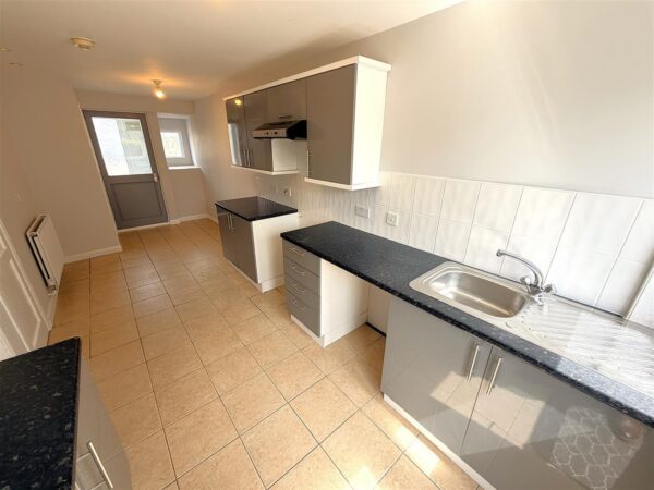 Grendon Avenue, Corby