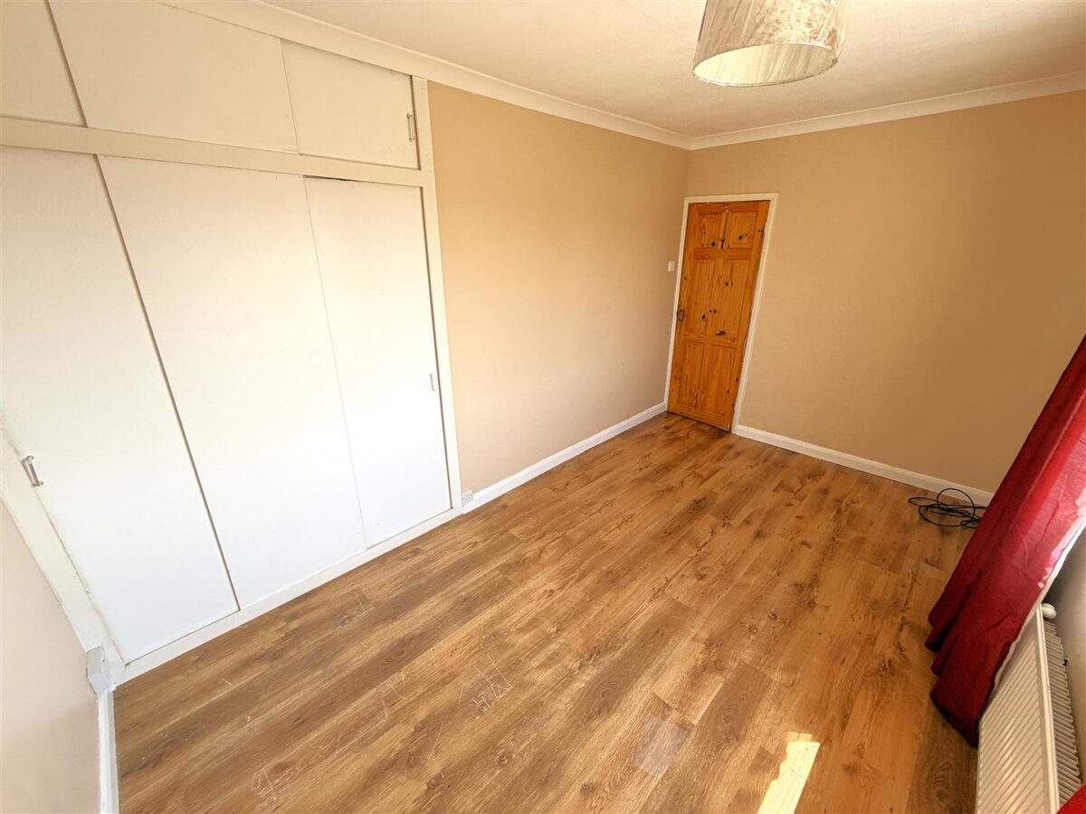 Chestnut Avenue, Corby