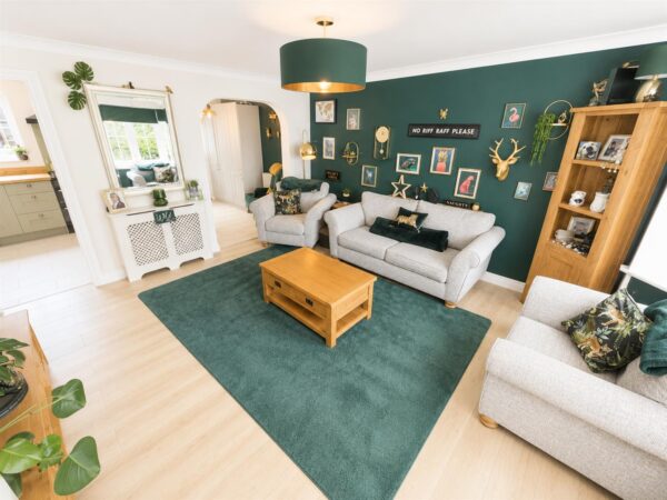 Fontwell Crescent, Corby