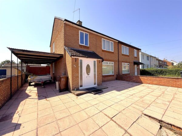 Chestnut Avenue, Corby