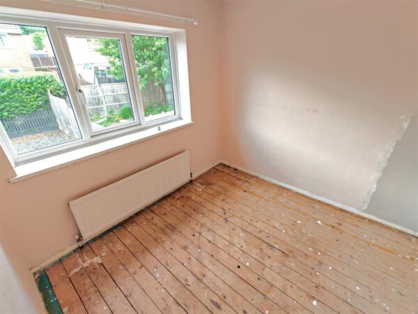 Landseer Court, Corby