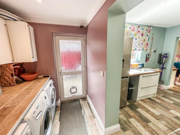 Upperfield Grove, Corby