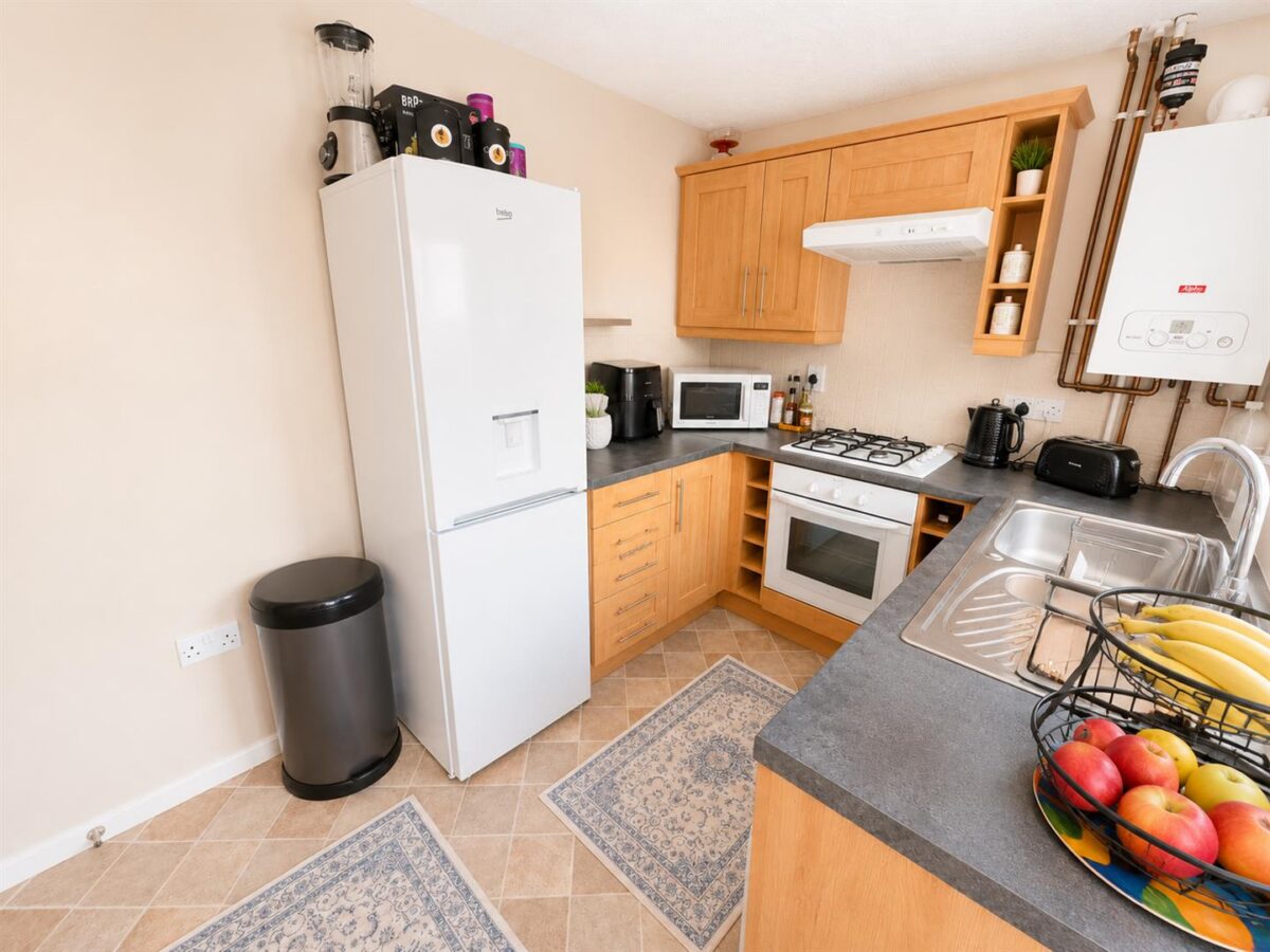 Lowry Close, Corby