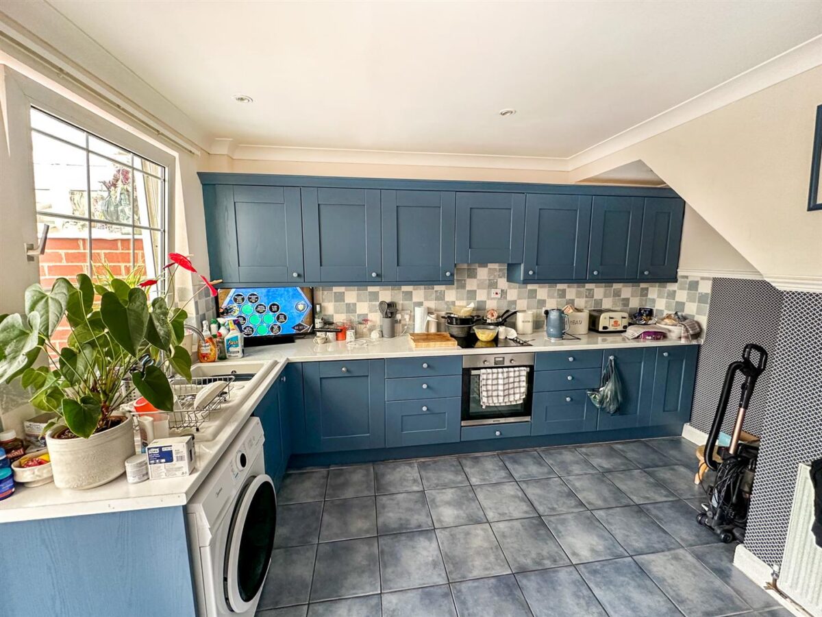 Bessemer Grove, Corby