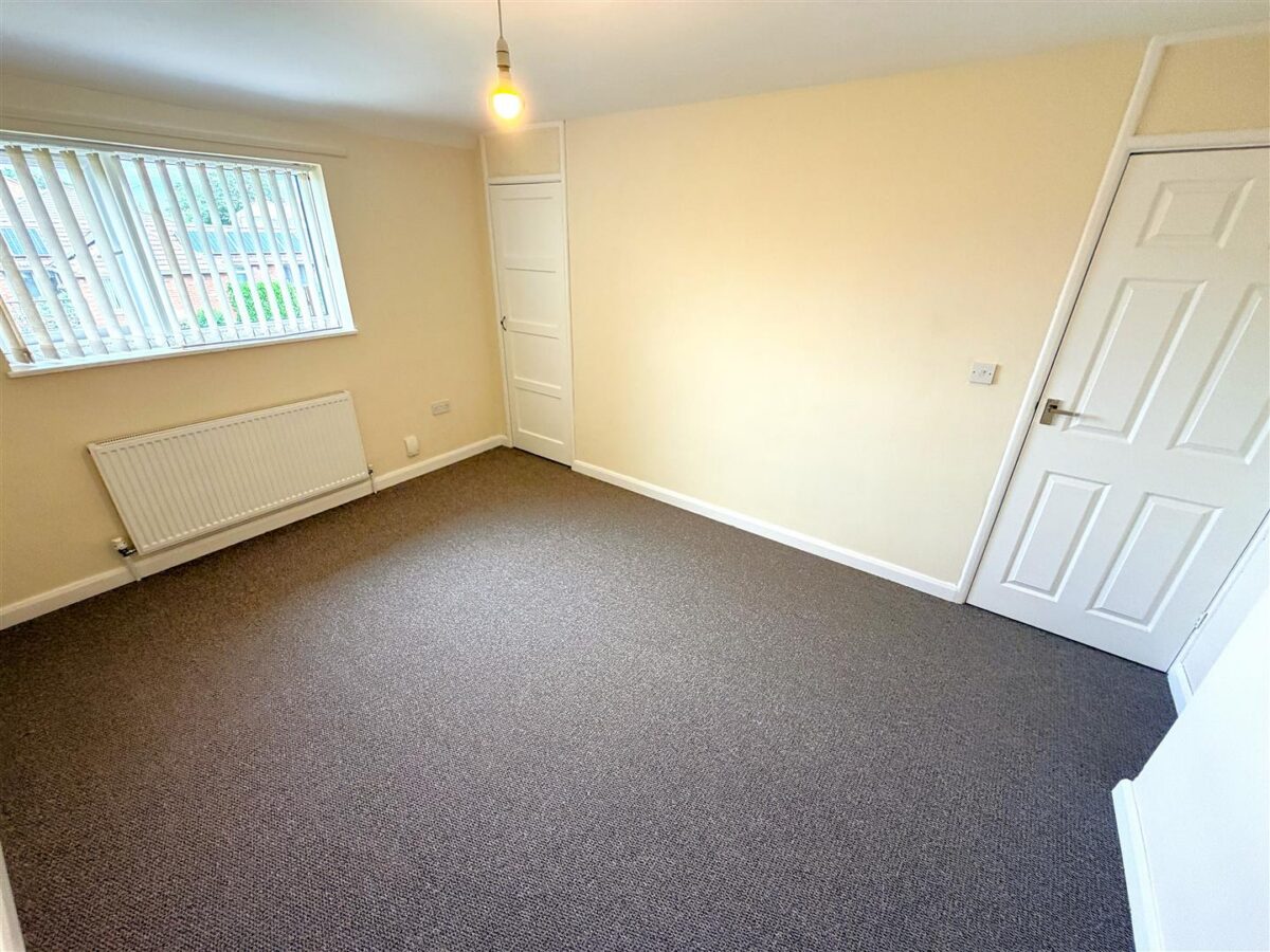 Grendon Avenue, Corby