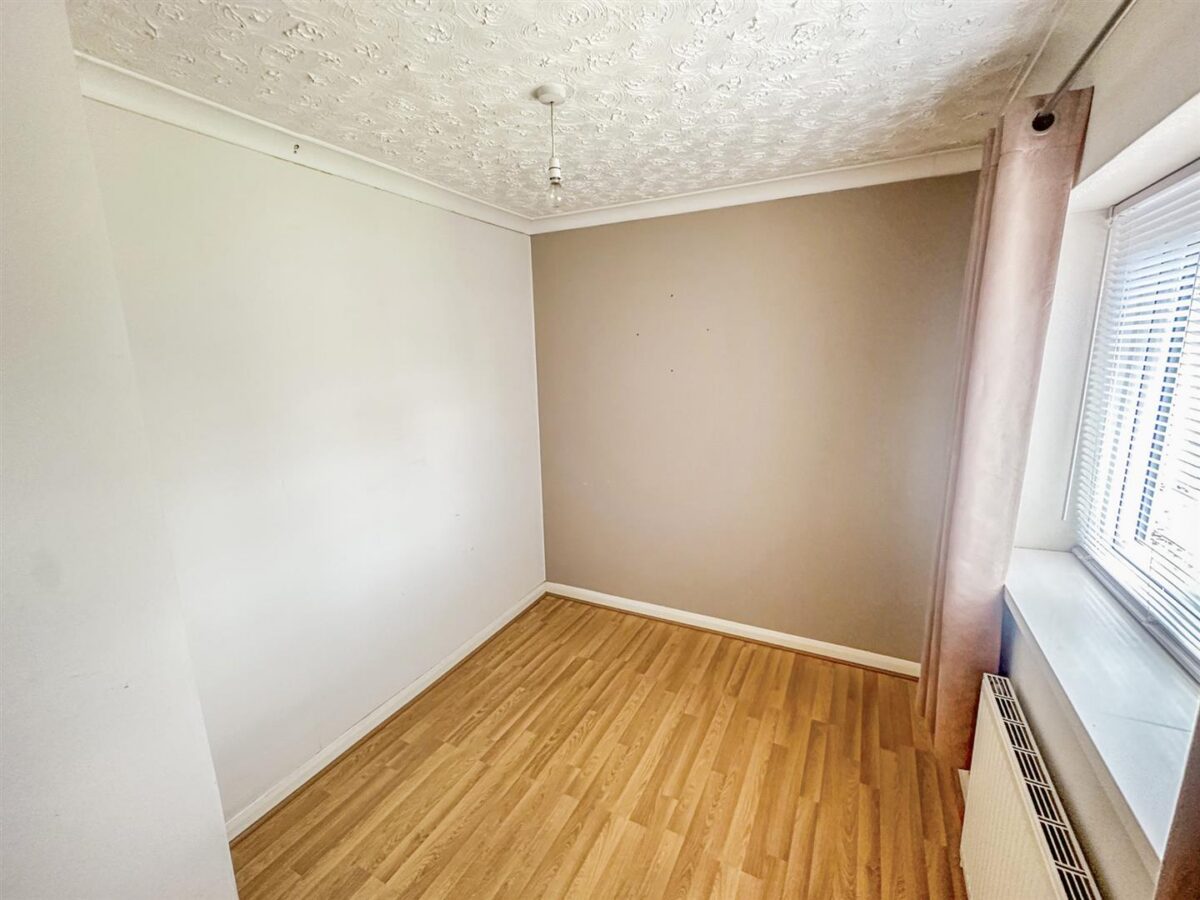 Cupar Crescent, Corby