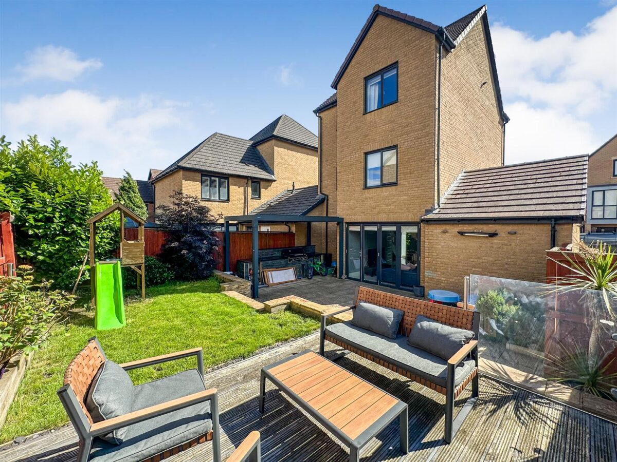 Epping Road, Corby
