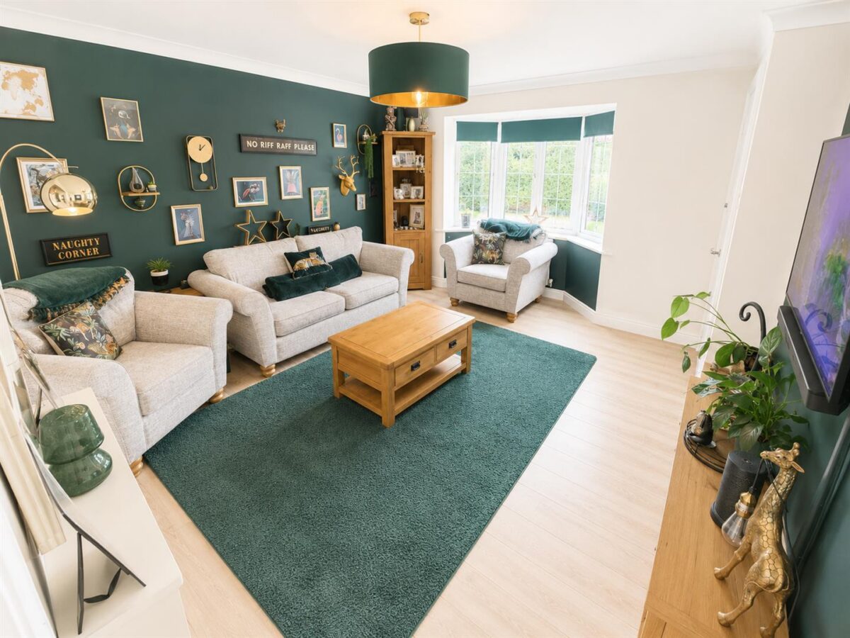 Fontwell Crescent, Corby