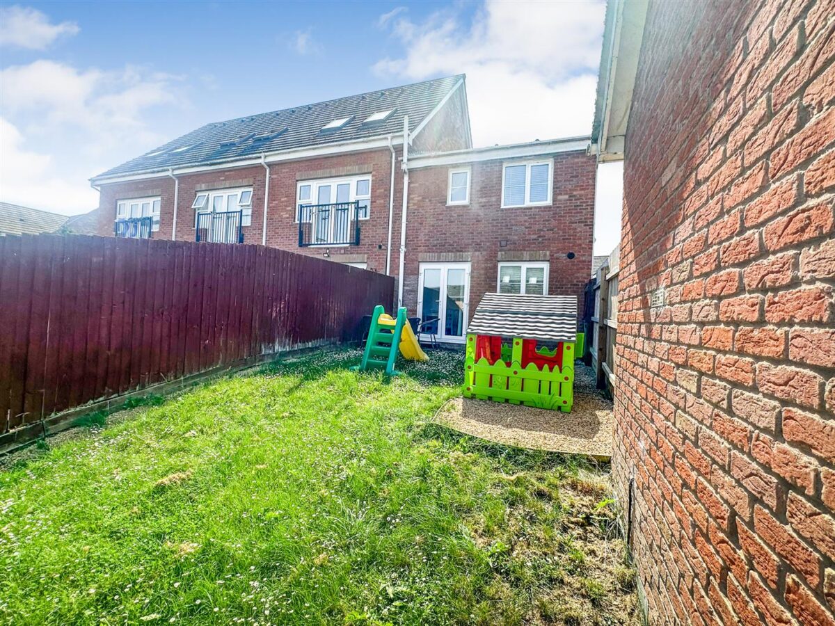 Rochester Road, Corby