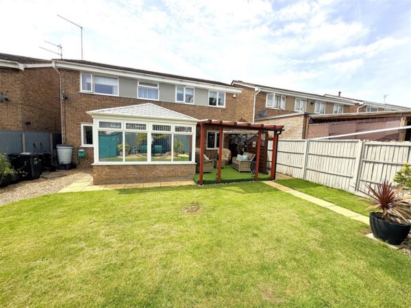 Tower Hill Road, Corby