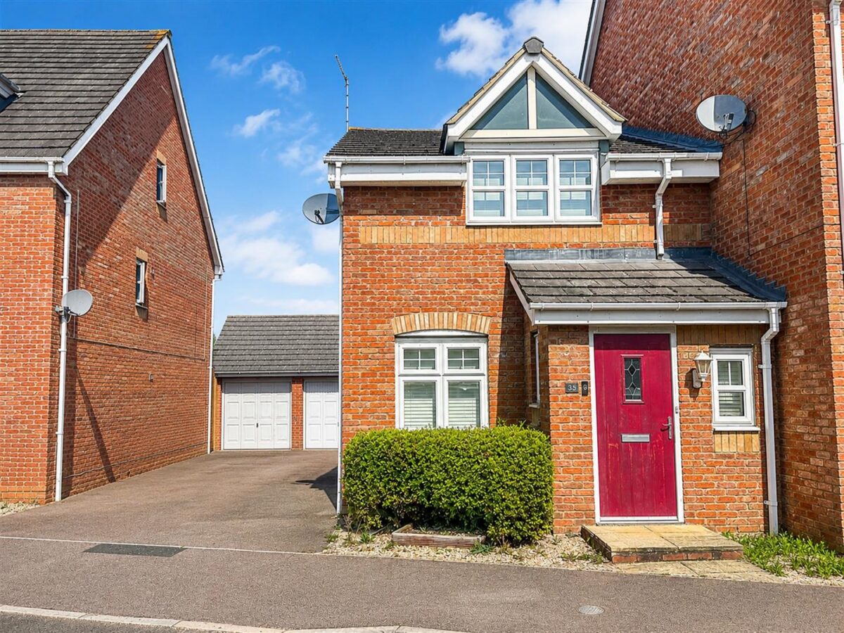 Rochester Road, Corby