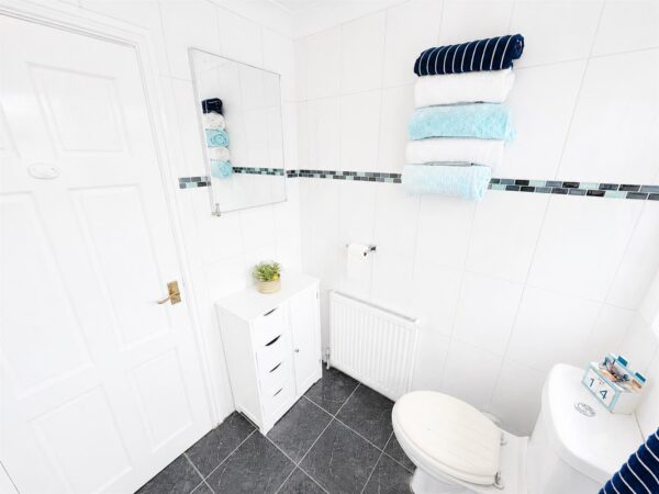 Honiton Gardens, Corby