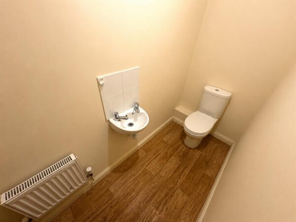 East Glebe Close, Corby