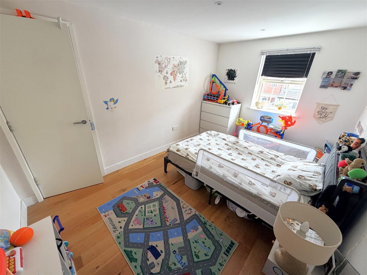 Diamond Drive, Corby, North Northamptonshire,