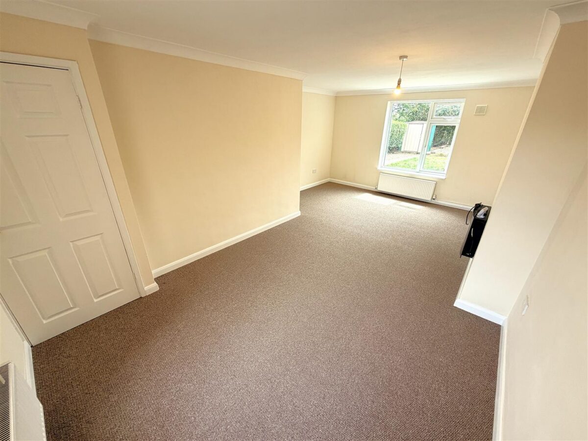 Grendon Avenue, Corby