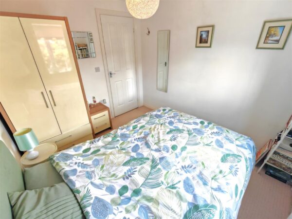 Lark Close, Corby