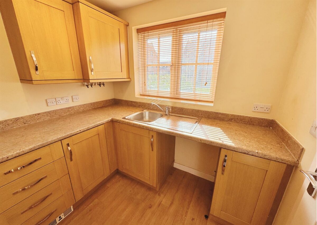 Elton Street, Corby