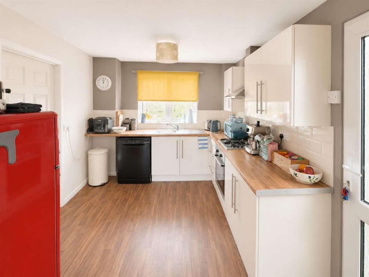 Glastonbury Road, Corby