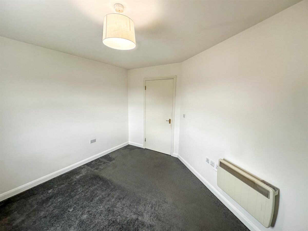 Exmouth Court, Corby