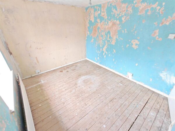 Landseer Court, Corby