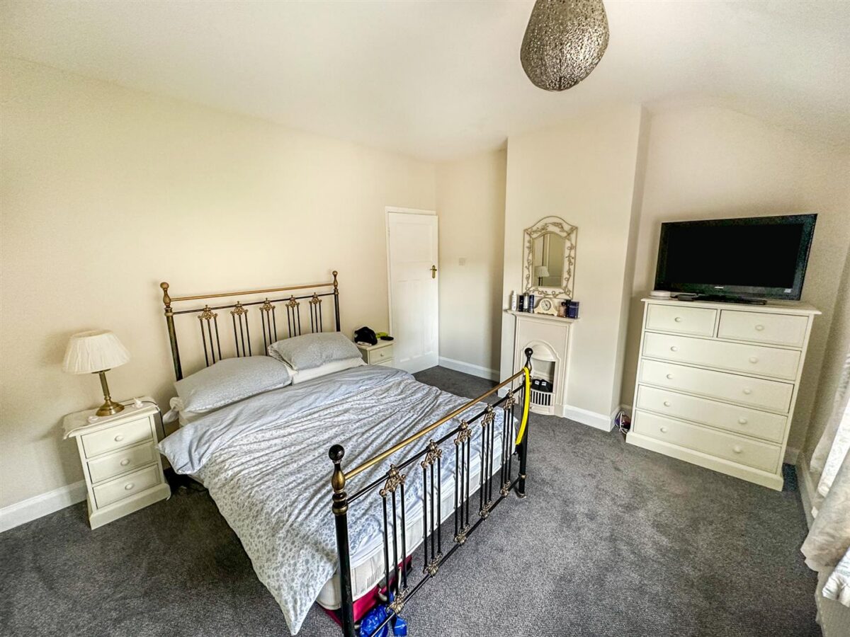 Bessemer Grove, Corby