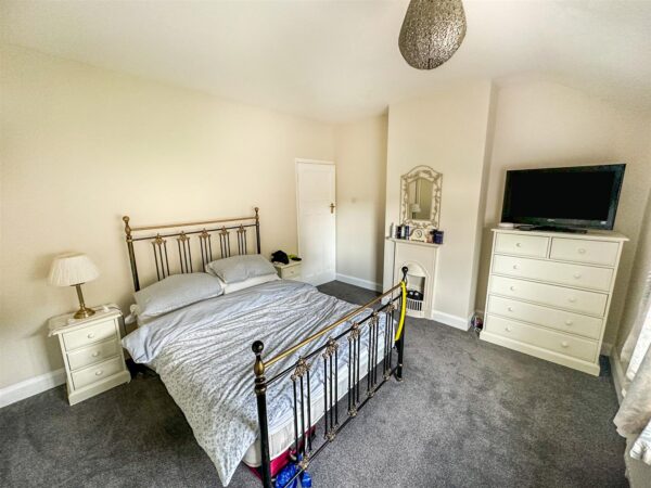Bessemer Grove, Corby