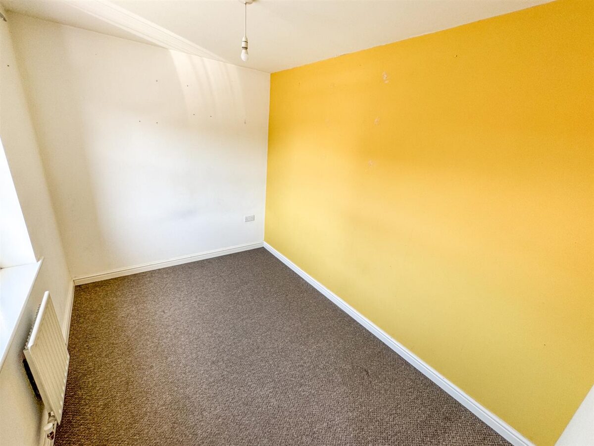 Wren Close, Corby