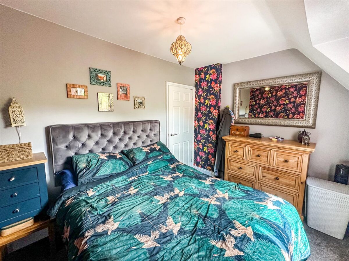 Upperfield Grove, Corby