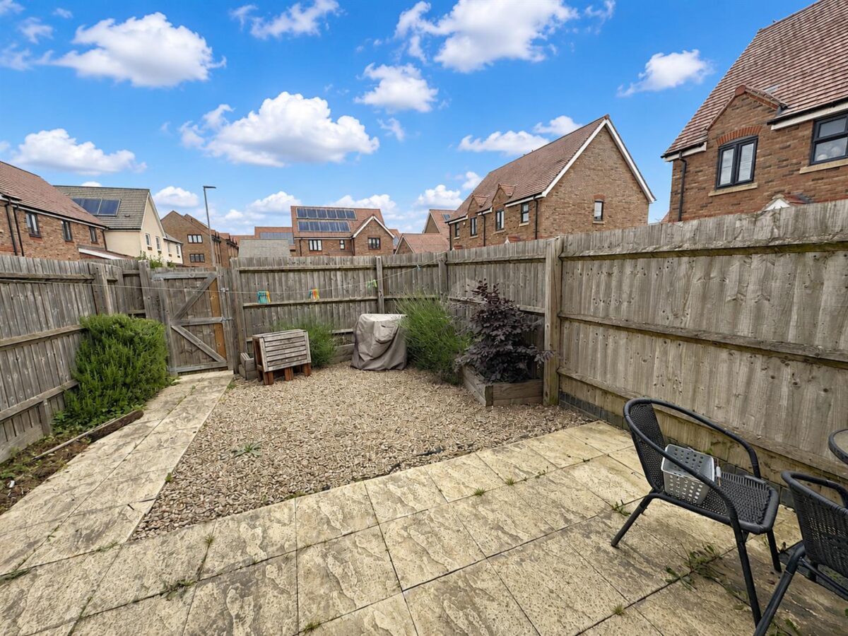 Woburn Close, Corby