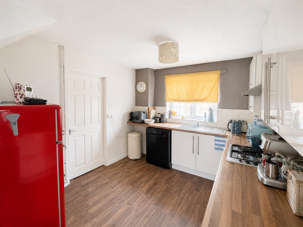 Glastonbury Road, Corby