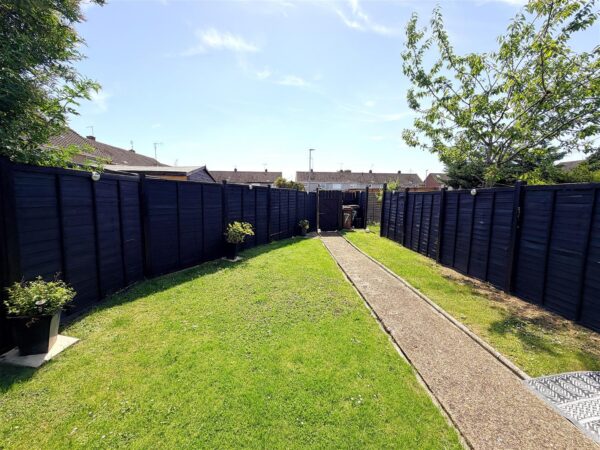 Taunton Avenue, Corby