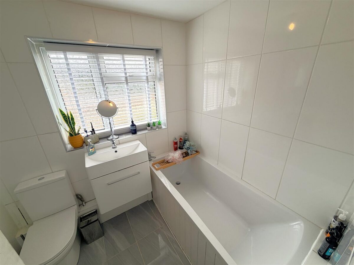 Bognor Road, Corby
