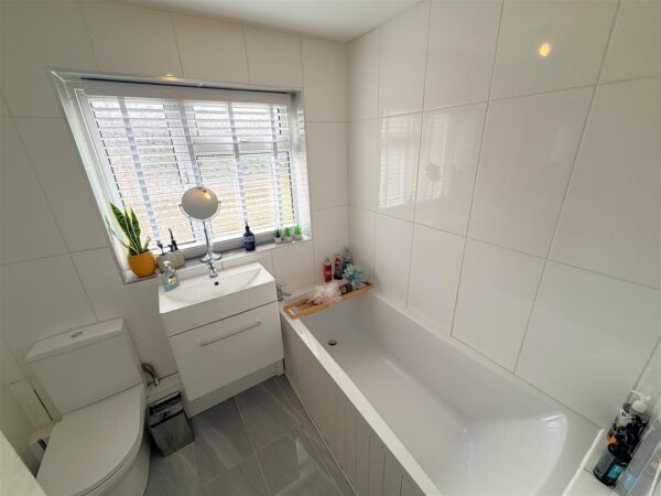 Bognor Road, Corby