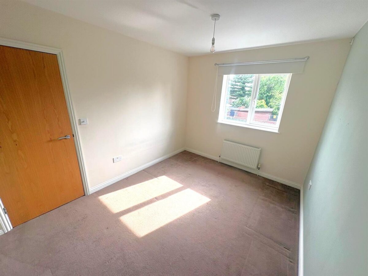 East Glebe Close, Corby