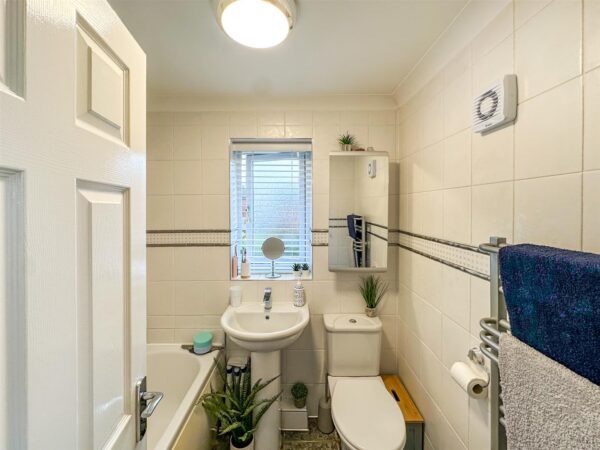 Applegarth Close, Corby