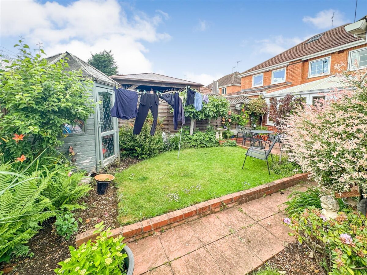 Bessemer Grove, Corby