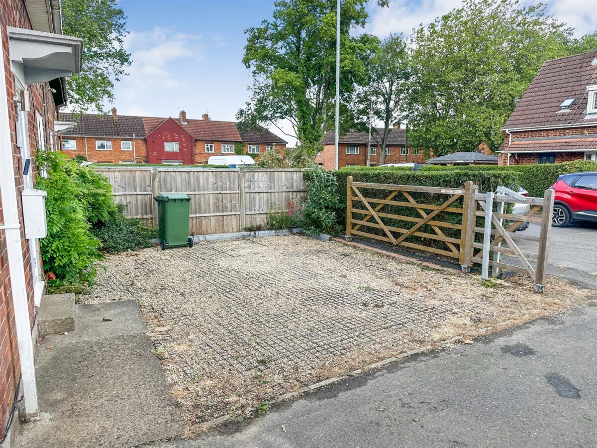 Upperfield Grove, Corby