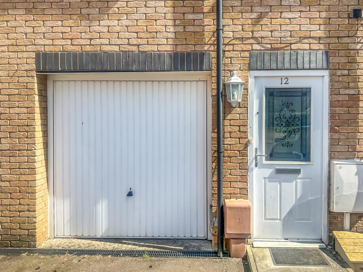 Worcester Close, Corby