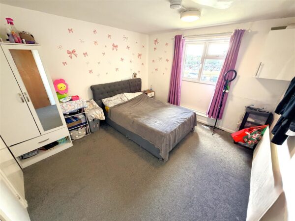 Elizabeth Street, Corby