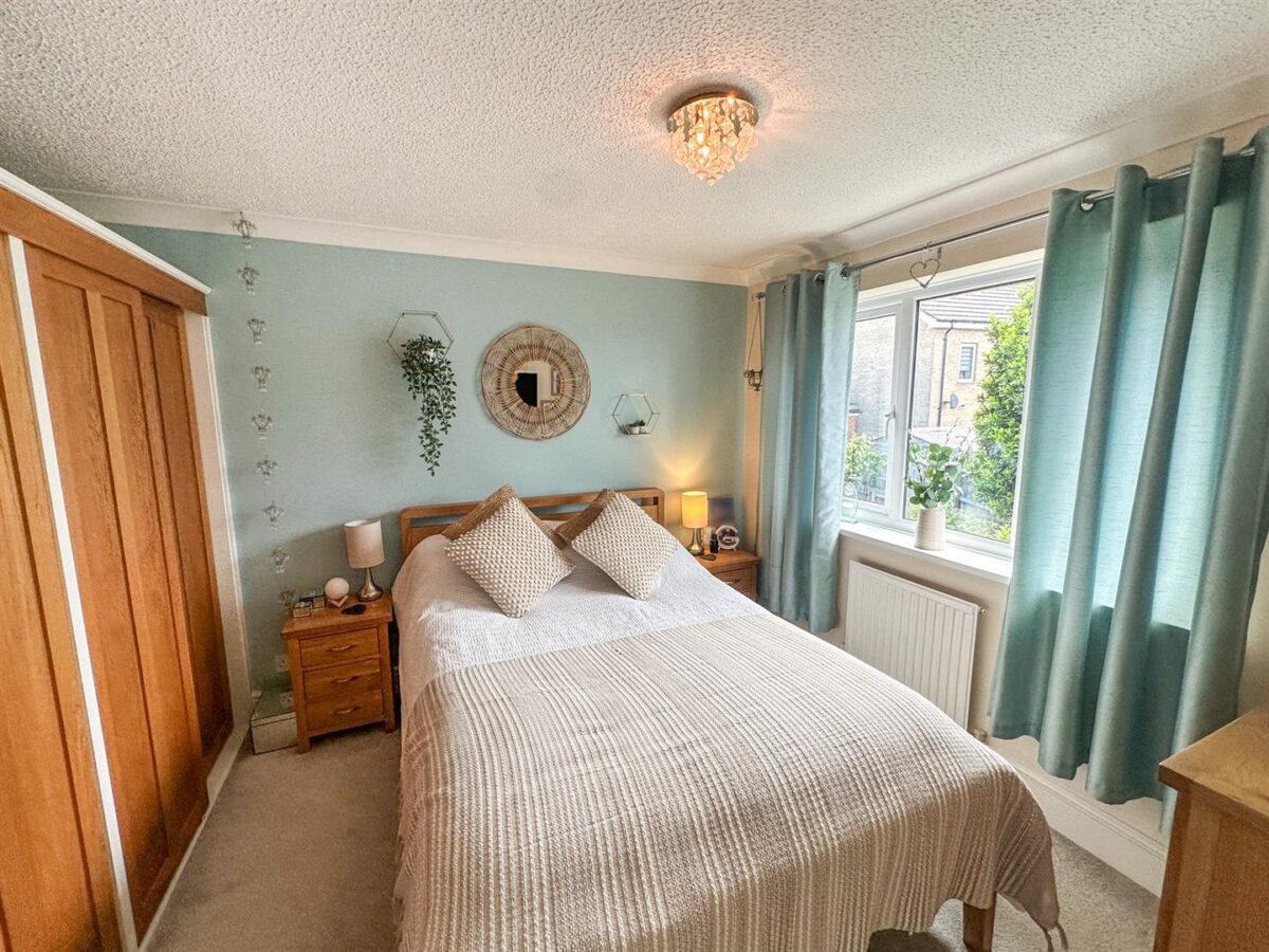 Applegarth Close, Corby