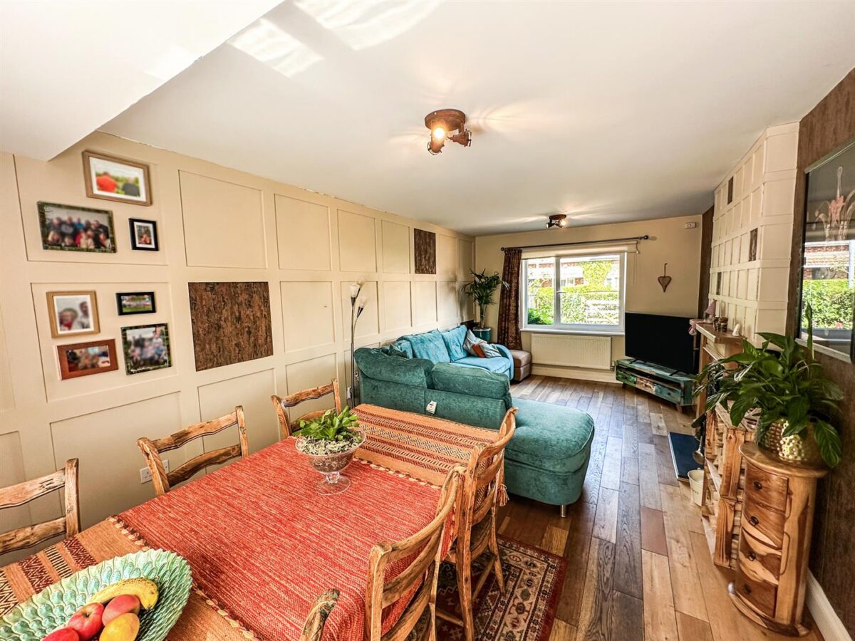 Upperfield Grove, Corby