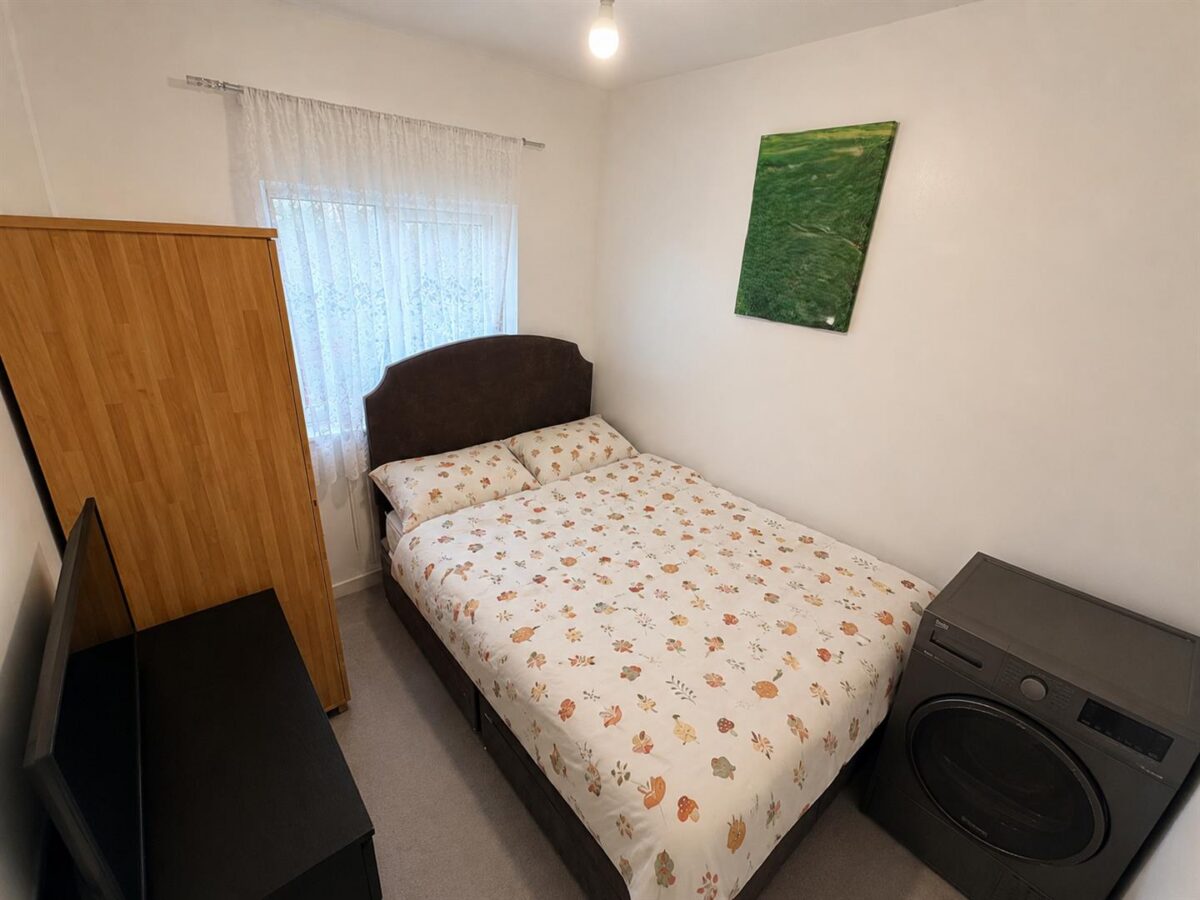 Upperfield Grove, Corby