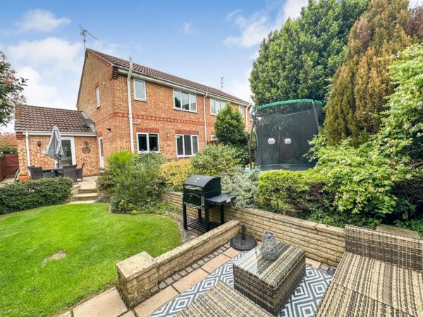 Applegarth Close, Corby