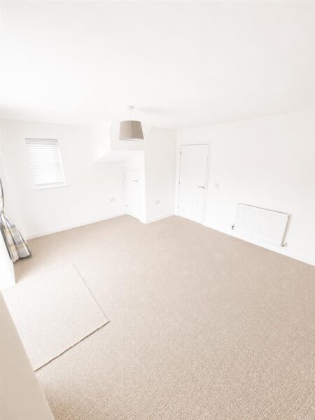 Woburn Close, Corby