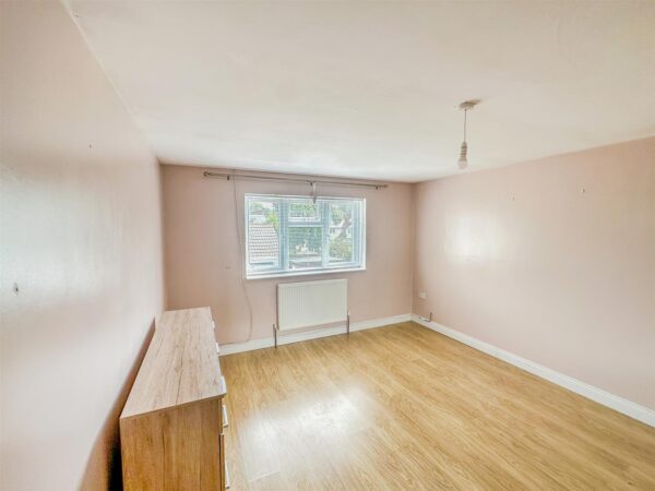 Cupar Crescent, Corby