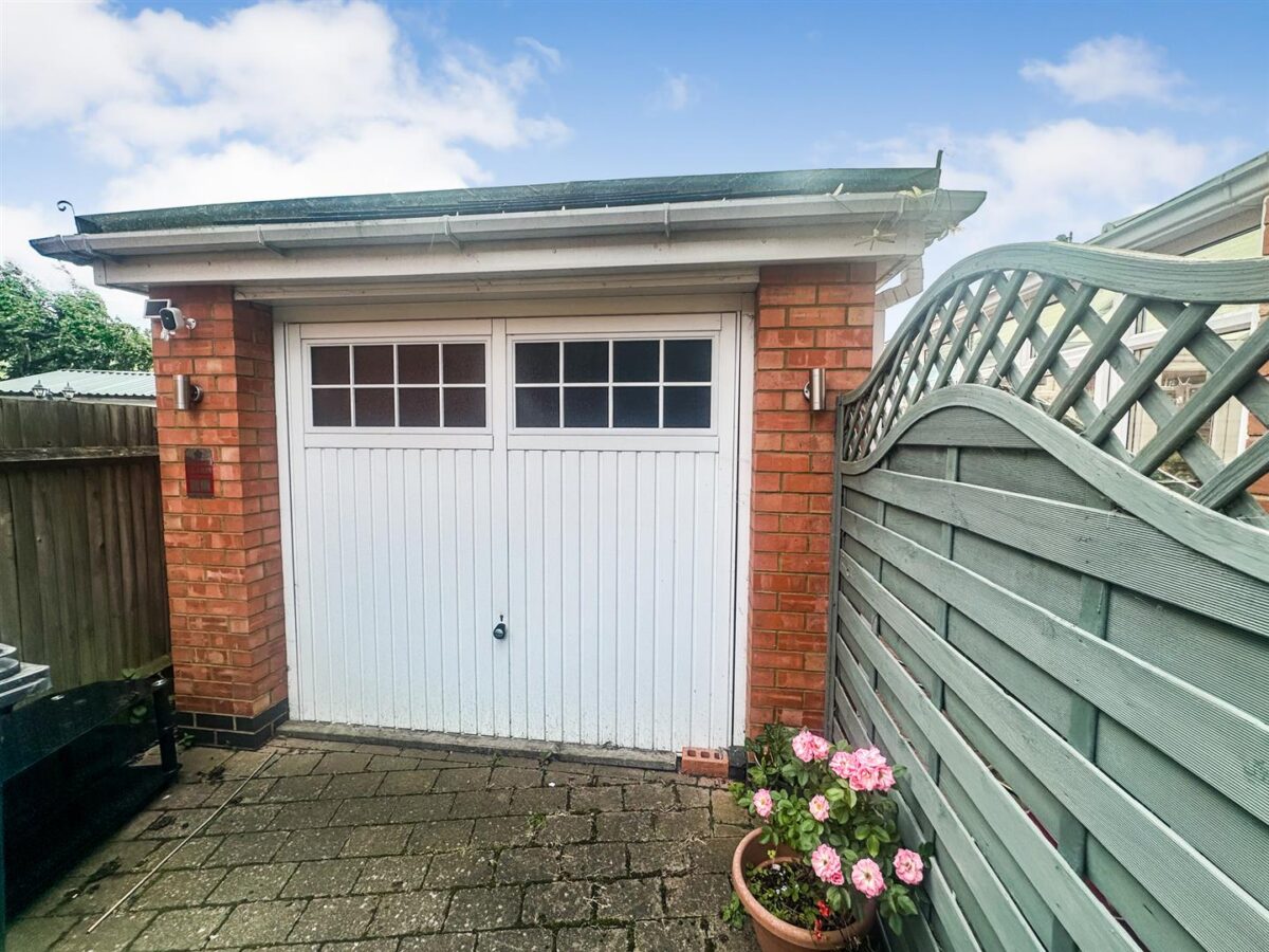Bessemer Grove, Corby