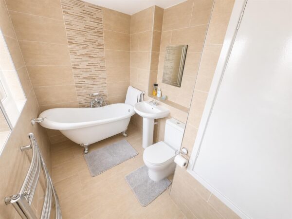 Sherwood Close, Corby
