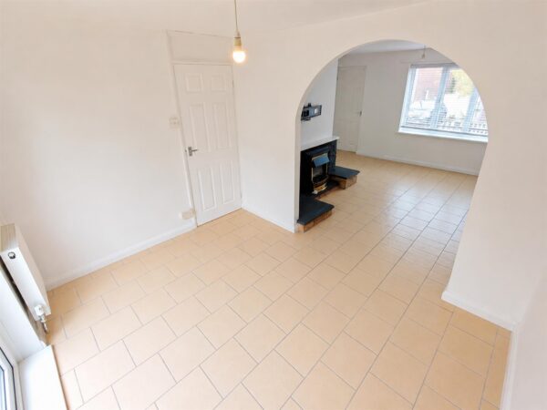 Landseer Court, Corby