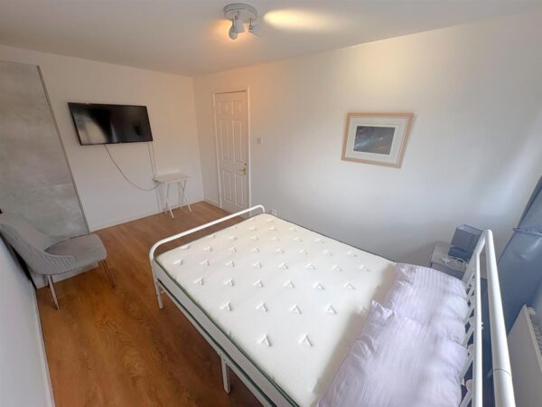 Sherwood Close, Corby